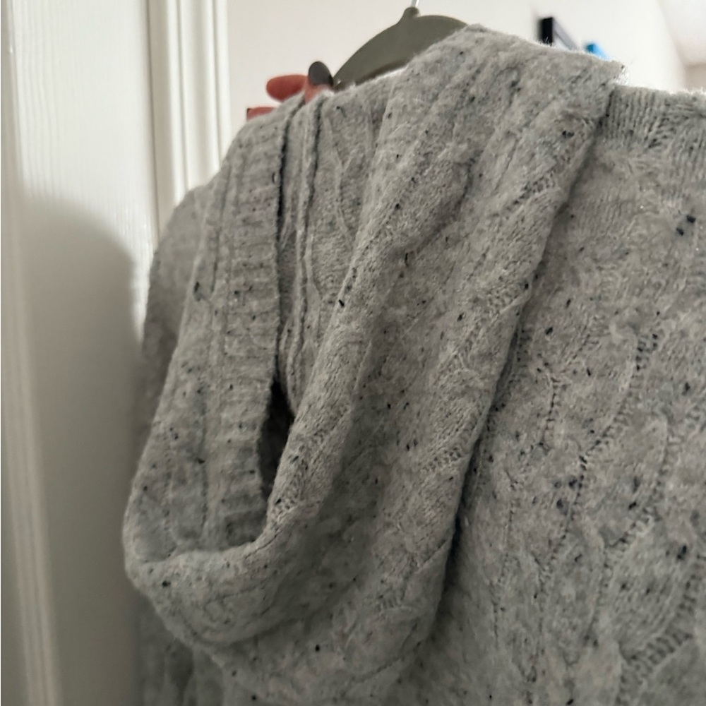 Grey hoodie sweater, new, size m - Picture 2 of 4